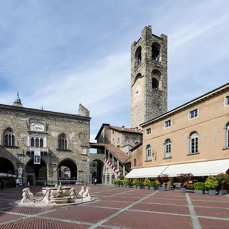Appartamento Moderno Con Volte In Pietra
